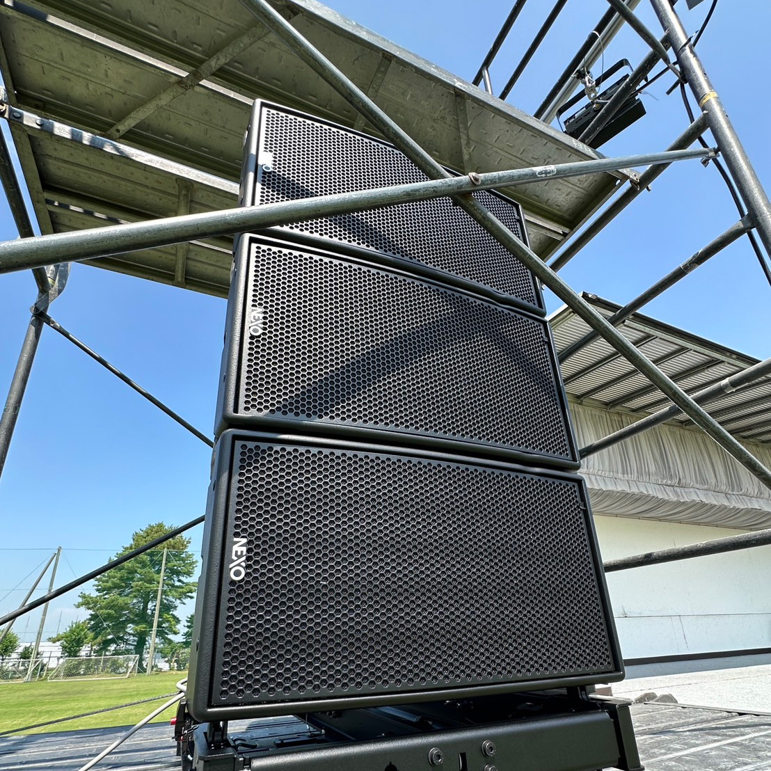 NEXO社製 ラインアレイスピーカ GeoM10 /Msub15 を導入いたしました